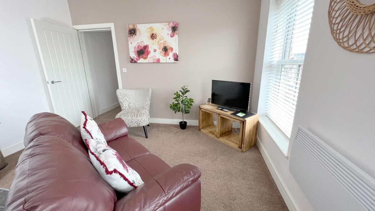 Friars House, Stafford By Bell Apartments ภายนอก รูปภาพ