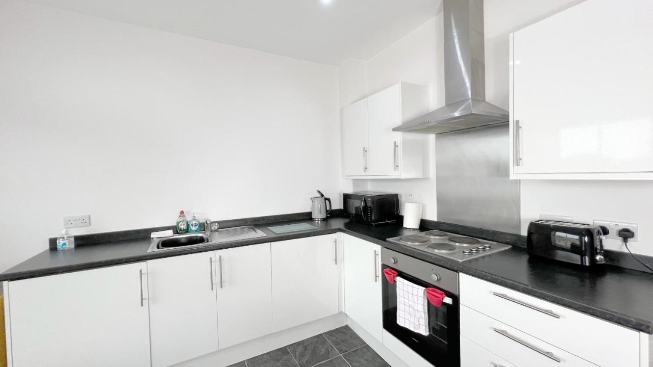 Friars House, Stafford By Bell Apartments ภายนอก รูปภาพ