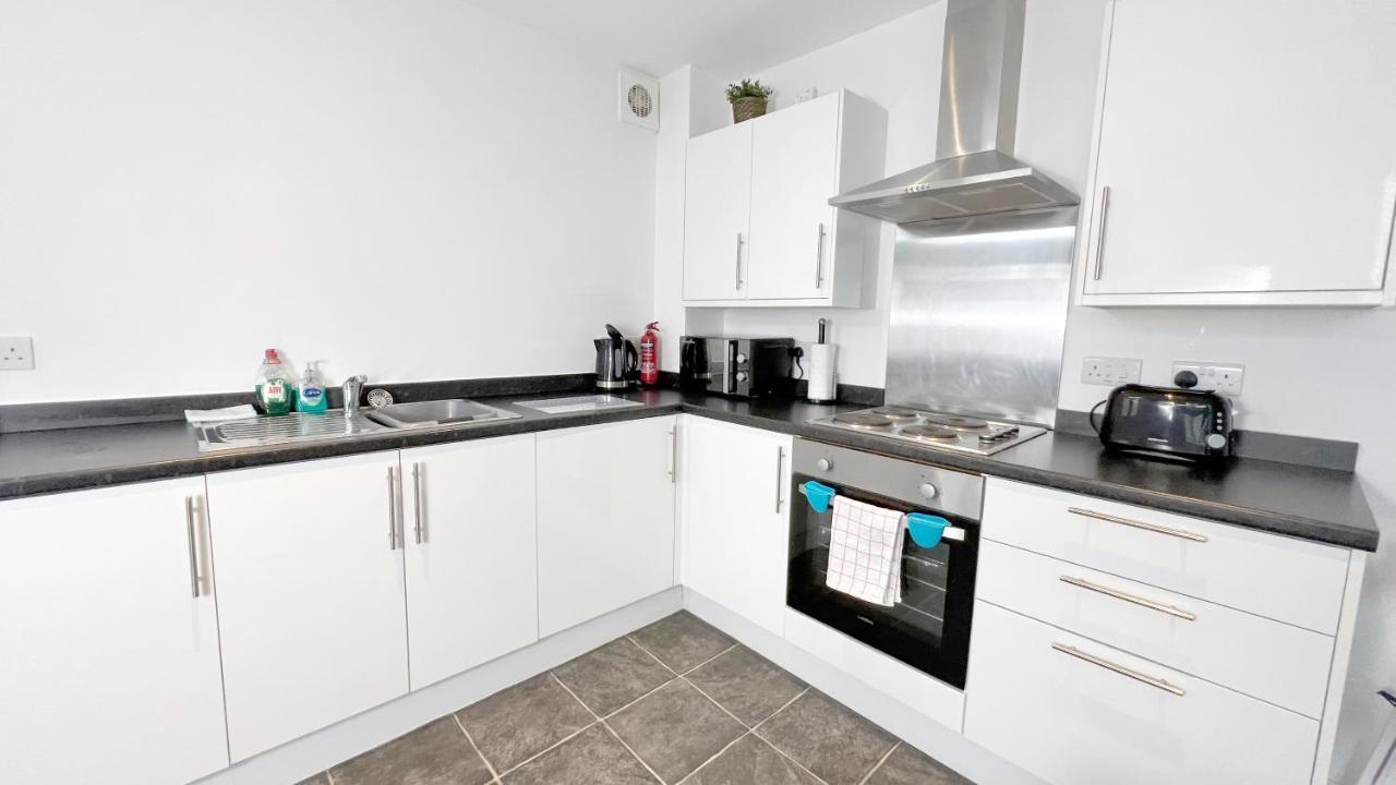 Friars House, Stafford By Bell Apartments ภายนอก รูปภาพ