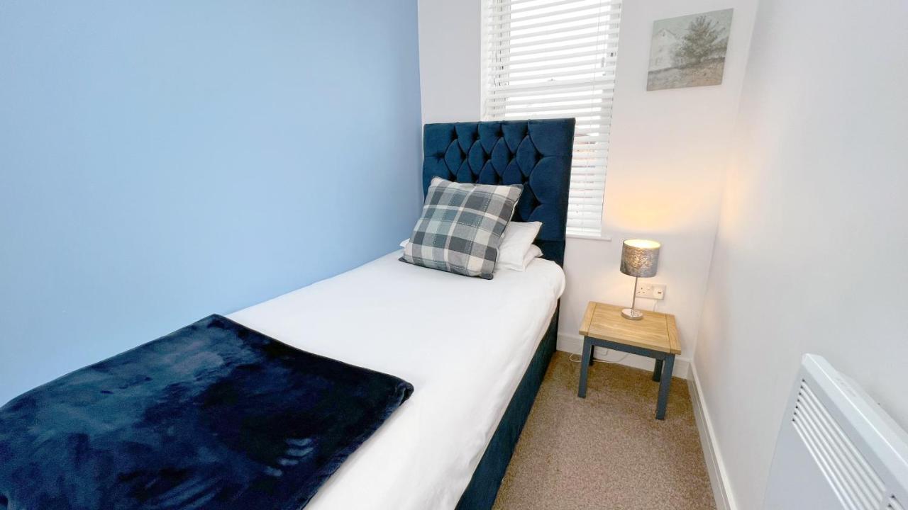 Friars House, Stafford By Bell Apartments ภายนอก รูปภาพ