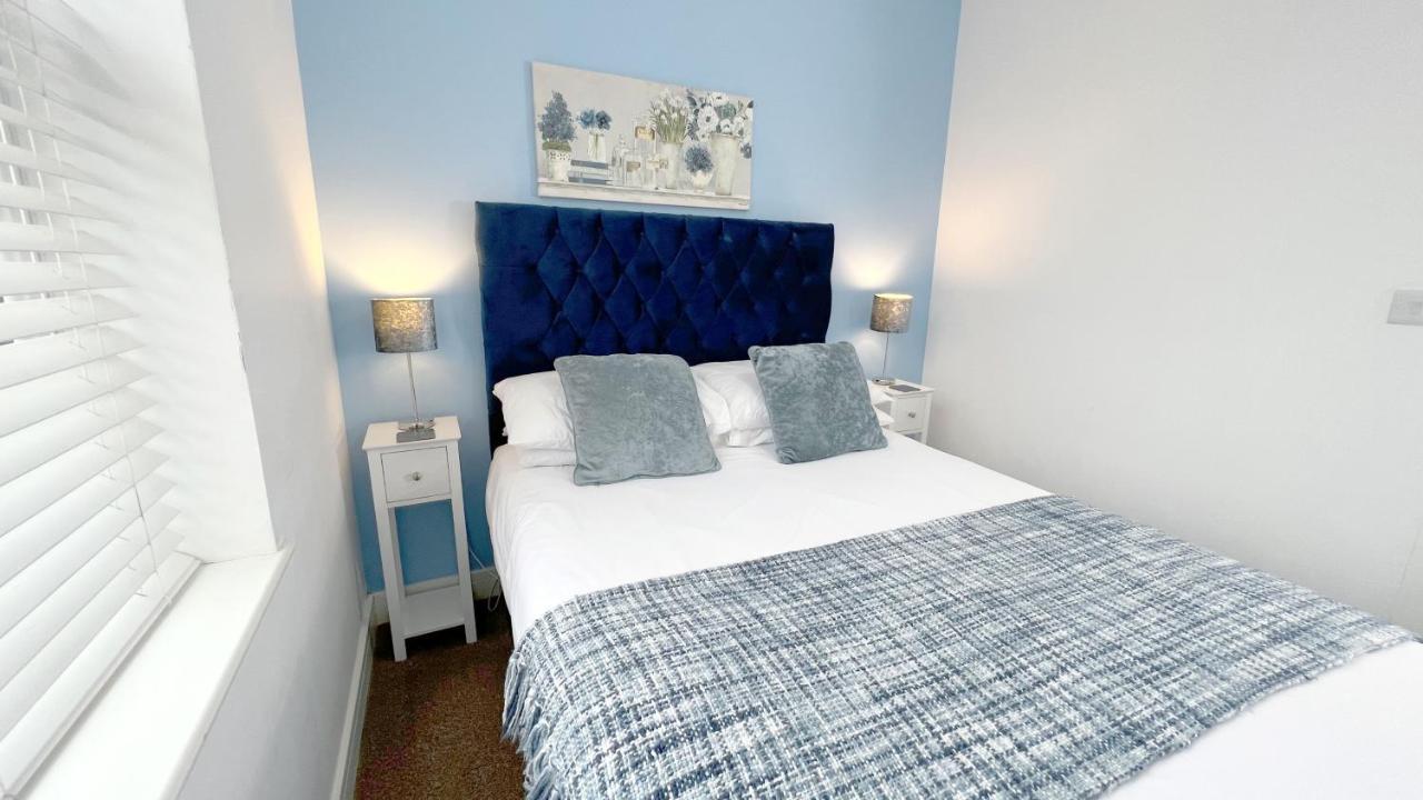 Friars House, Stafford By Bell Apartments ภายนอก รูปภาพ