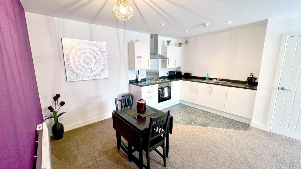 Friars House, Stafford By Bell Apartments ภายนอก รูปภาพ