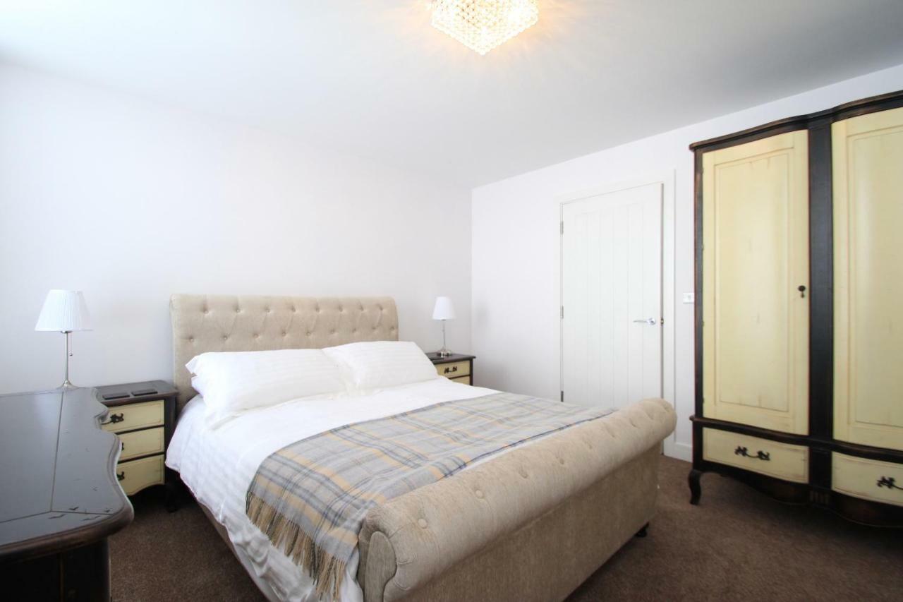 Friars House, Stafford By Bell Apartments ภายนอก รูปภาพ
