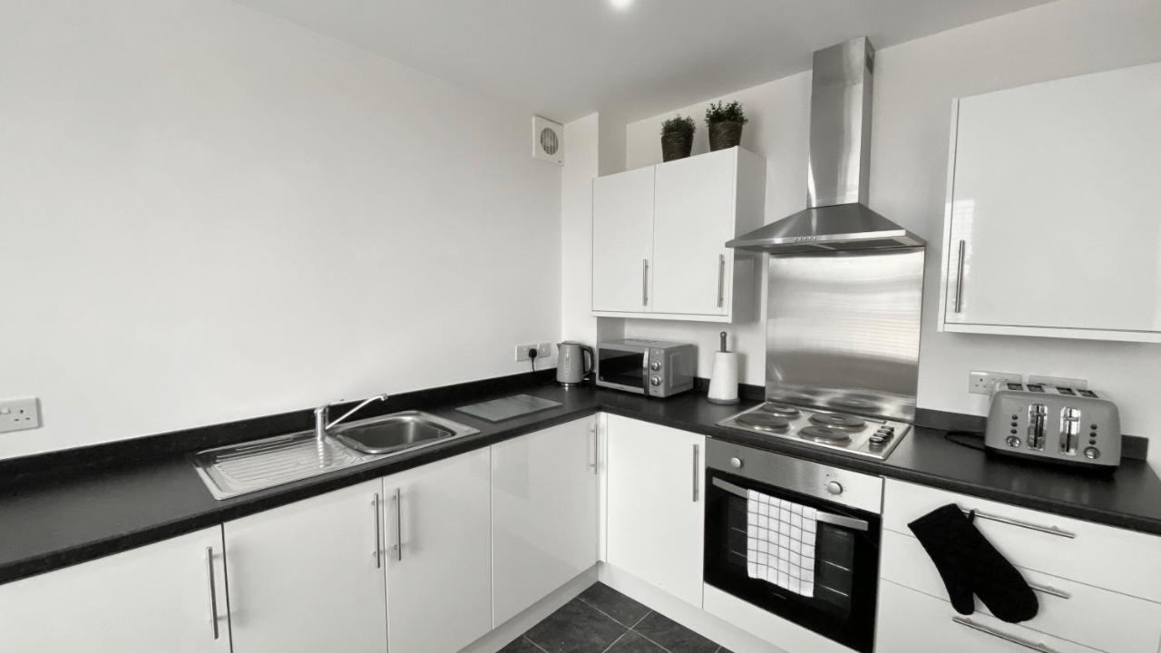Friars House, Stafford By Bell Apartments ภายนอก รูปภาพ