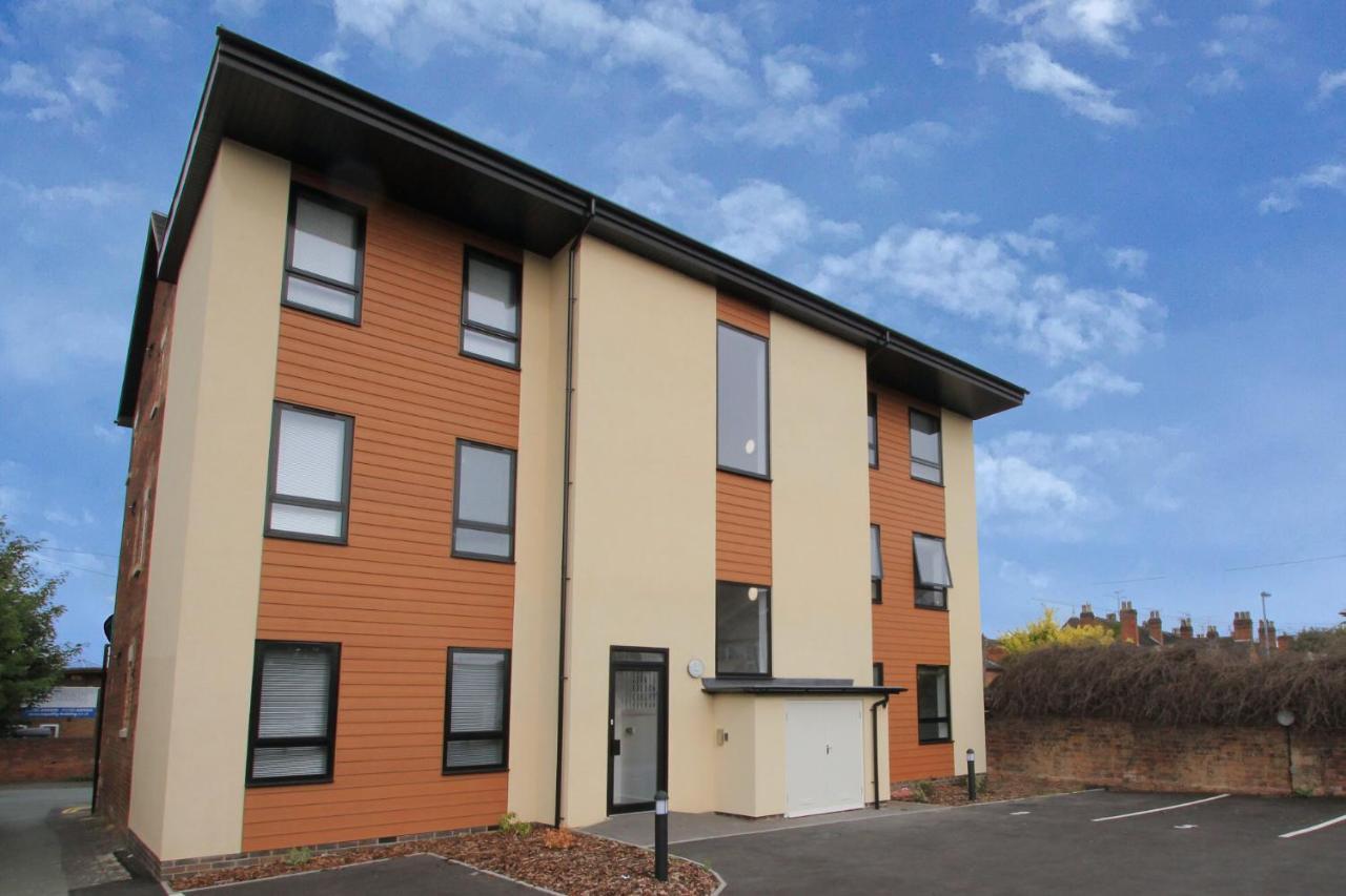 Friars House, Stafford By Bell Apartments ภายนอก รูปภาพ